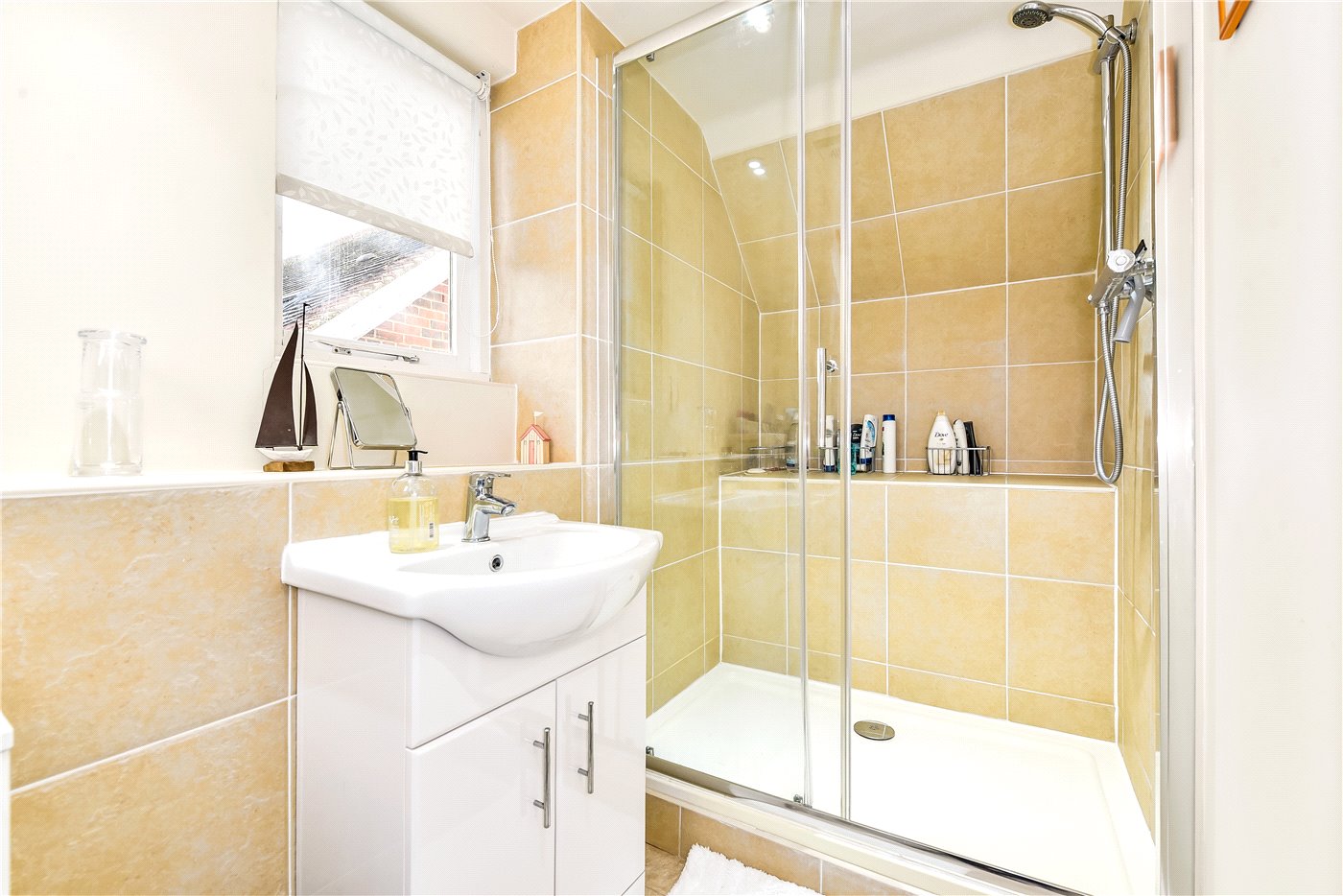 En Suite Shower Room
